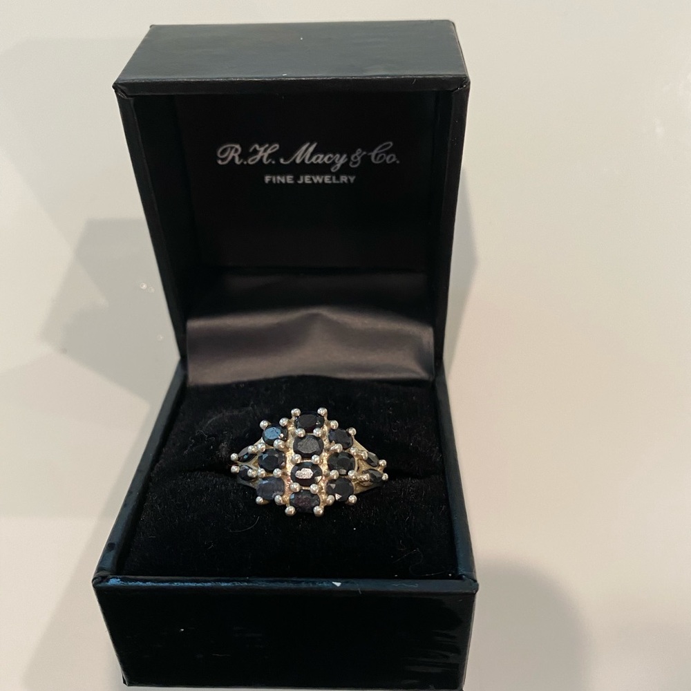 NATURAL BLUE SAPPHIRE STERLING SILVER RING